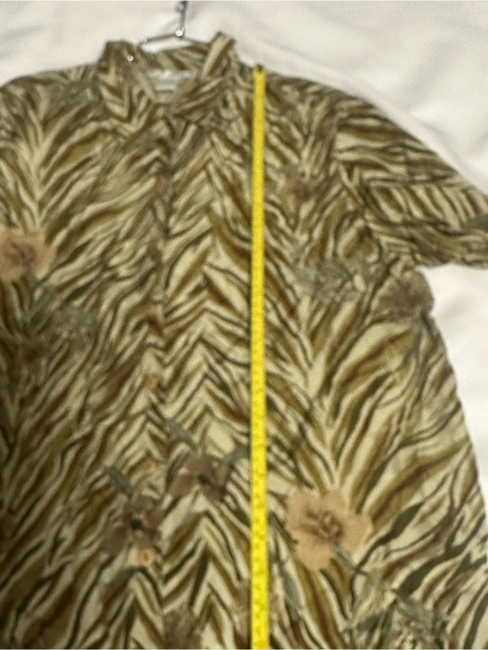Anna And Frank Olive, Tan and Cream Floral-Print Button blouse - Picture 7 of 15